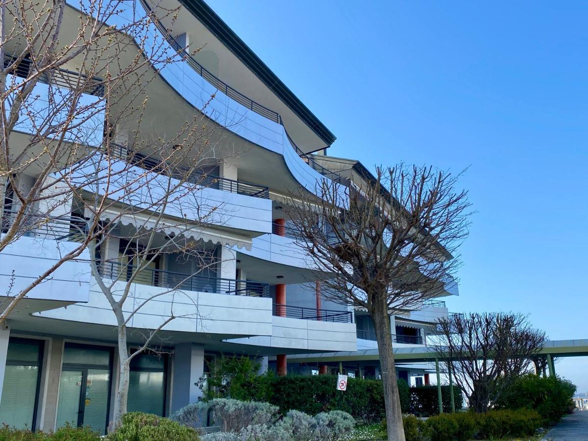 Costa Azzurra Apartment Grado Exterior photo