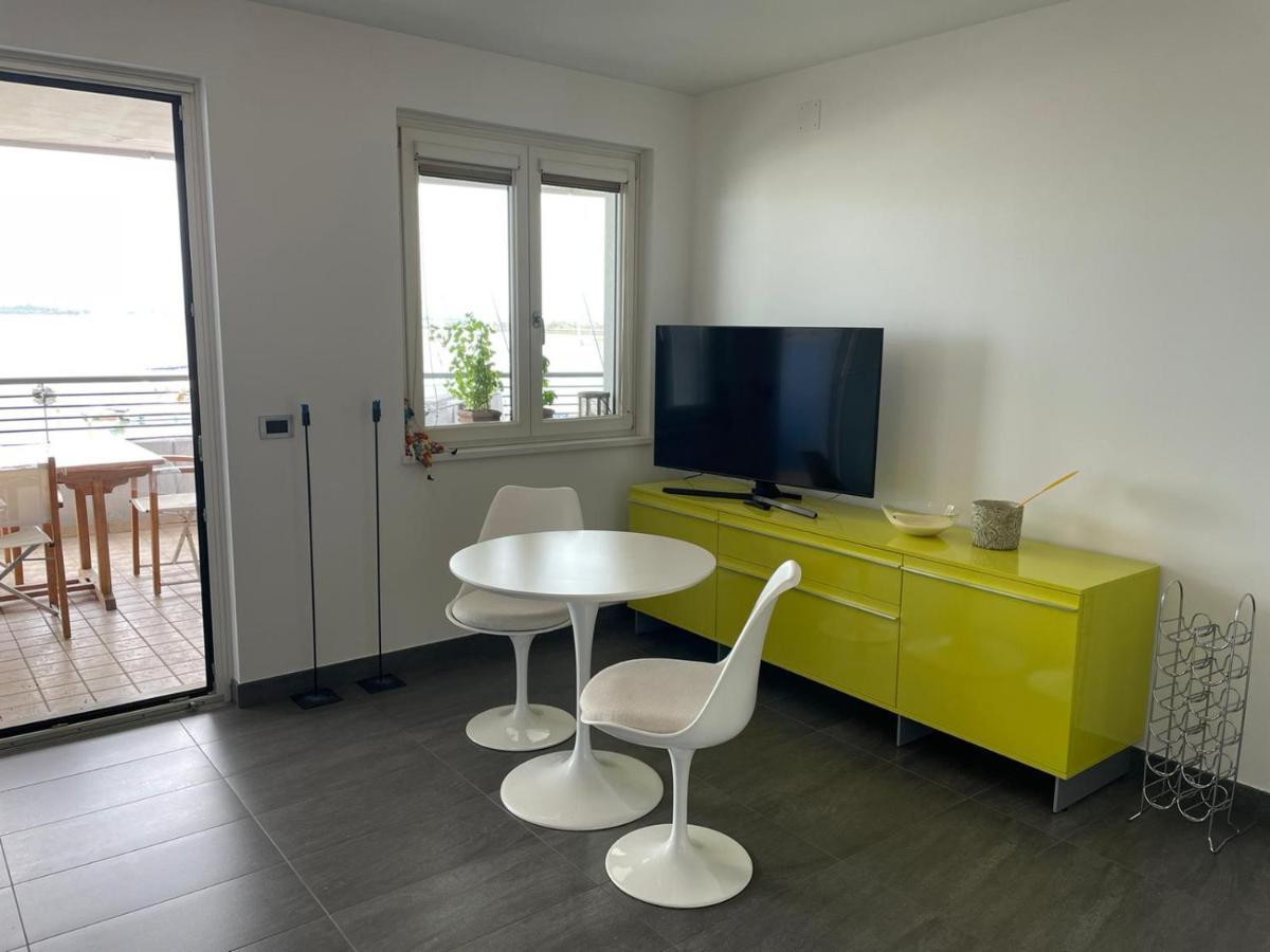 Costa Azzurra Apartment Grado Exterior photo